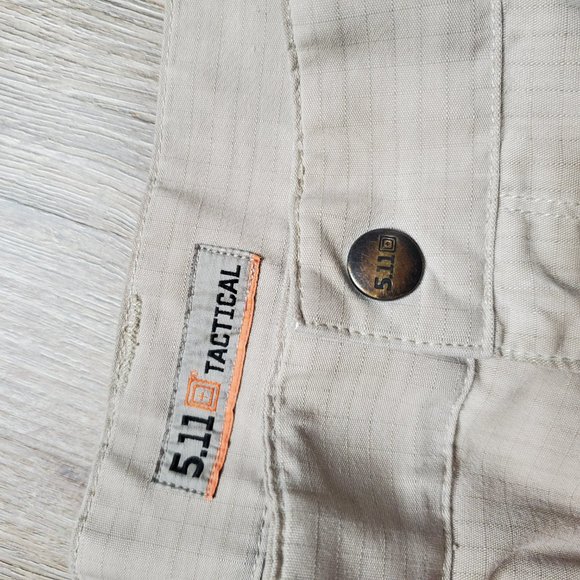5.11 Tactical Series Cargo Khaki Beige Pants Mens Size 38 Hemmed to 27" Inseam. - Picture 4 of 8